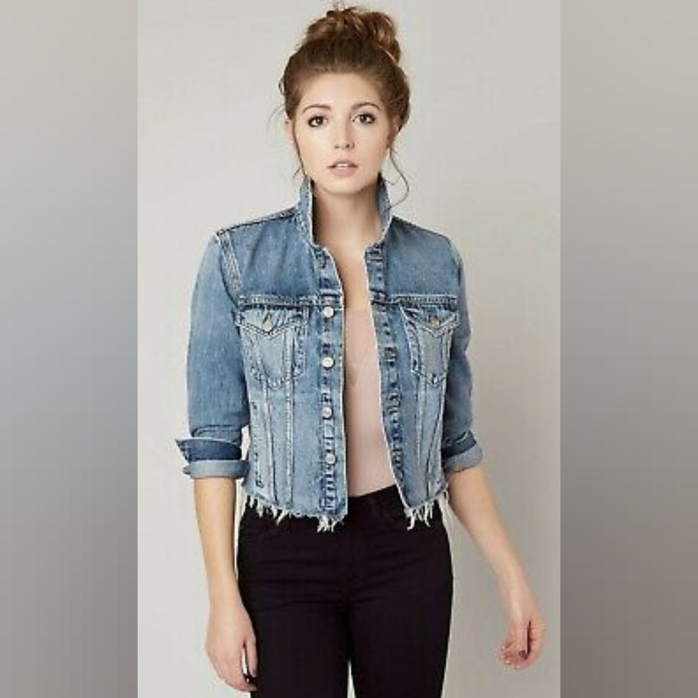 ☘️☘️Lucky brand tomboy trucker jean jacket